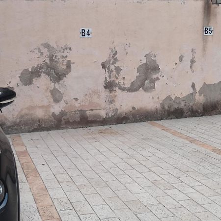 A Casa Di Laura Apartment Naples Exterior photo