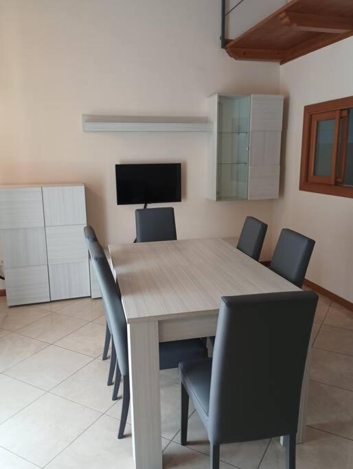 A Casa Di Laura Apartment Naples Exterior photo