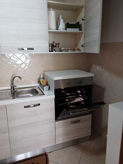 A Casa Di Laura Apartment Naples Exterior photo