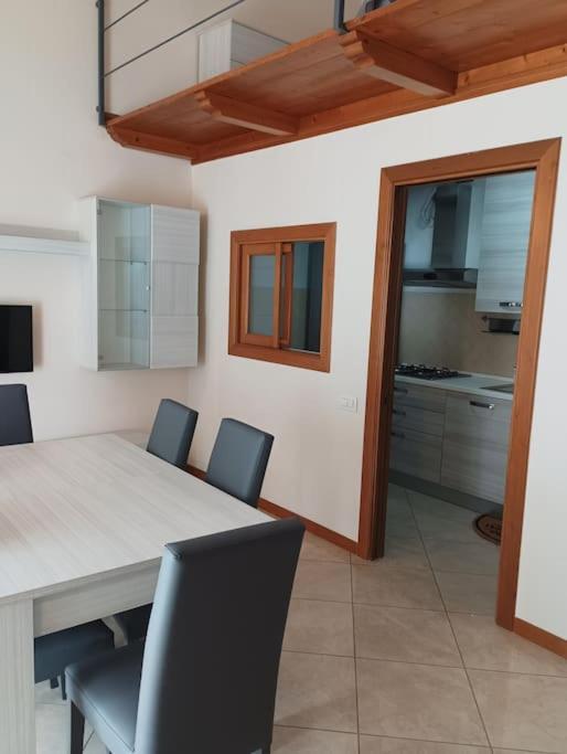 A Casa Di Laura Apartment Naples Exterior photo