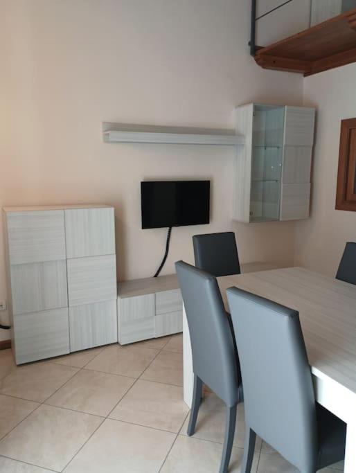 A Casa Di Laura Apartment Naples Exterior photo