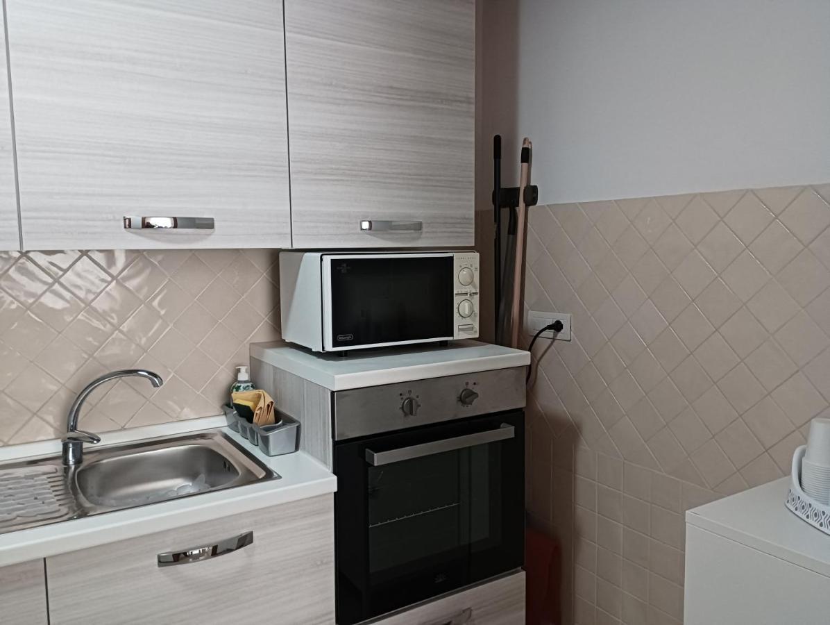 A Casa Di Laura Apartment Naples Exterior photo